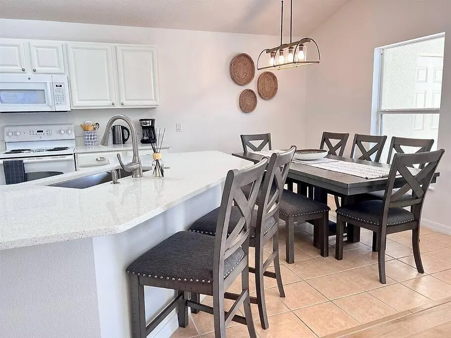 611 - Diane'S Villa, Davenport With 4 Bedrooms 3 Bathrooms Private Pool And Spa United States